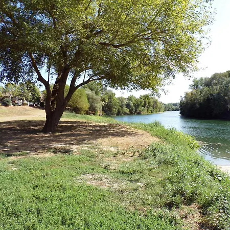 Apartamento Studio Victor Hugo Pont Du Gard Montfrin