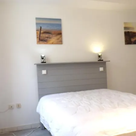 Studio Victor Hugo Pont Du Gard Apartamento